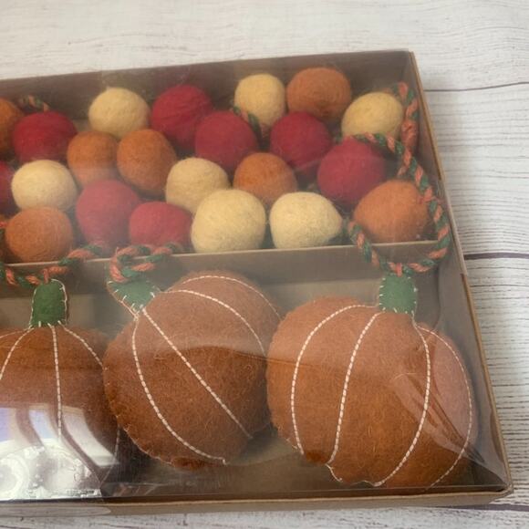 Haymarket Square Pumpkin Felt Ball Fall Garland Jute String Fall Thanksgiving 6' - Picture 10 of 10